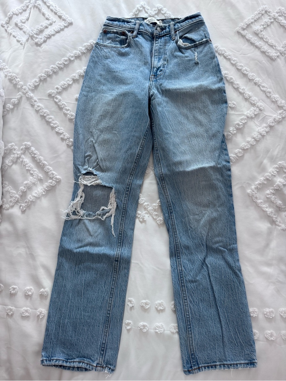 Abercrombie & Fitch 90s Straight High Rise